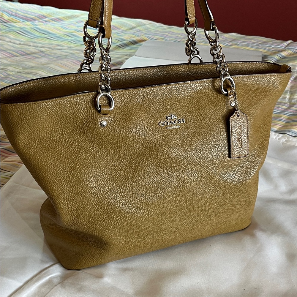 Coach Sophia Pebbled Leather Shoulder Bag in‎ Mustard Brown E1681 36600